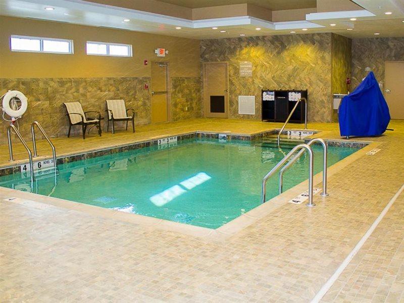 Microtel Inn & Suites By Wyndham - Penn Yan Exterior photo